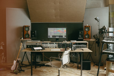 7db67a6a e4be 400c 8049 352b7cf17430